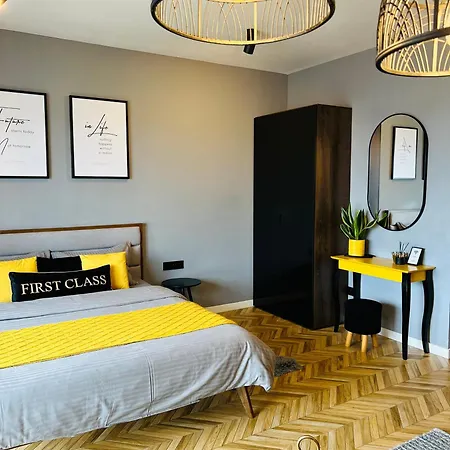 Апартаменти Capital Towers 