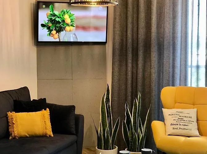 Апартаменти Capital Towers 