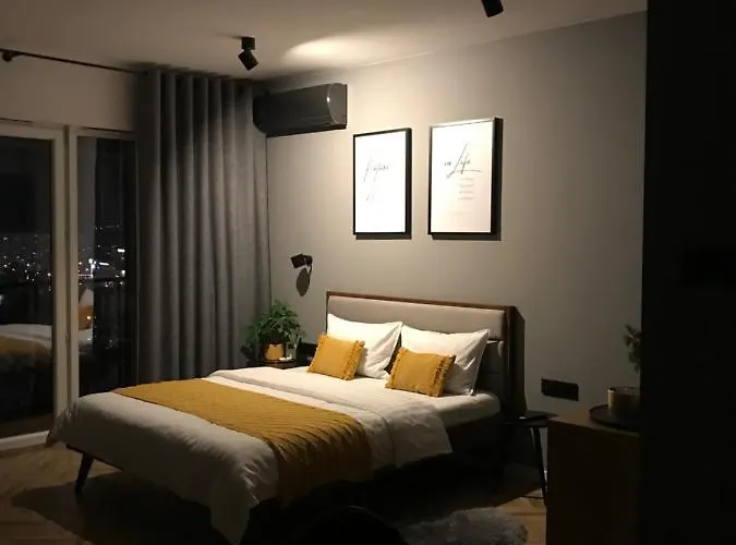 Апартаменти Capital Towers 